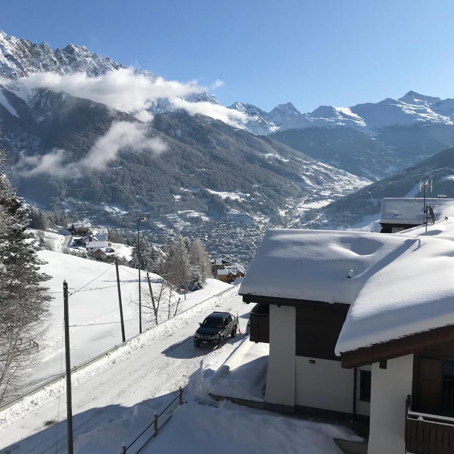 Chalet Apartment Gran Zebru Oga Exterior photo